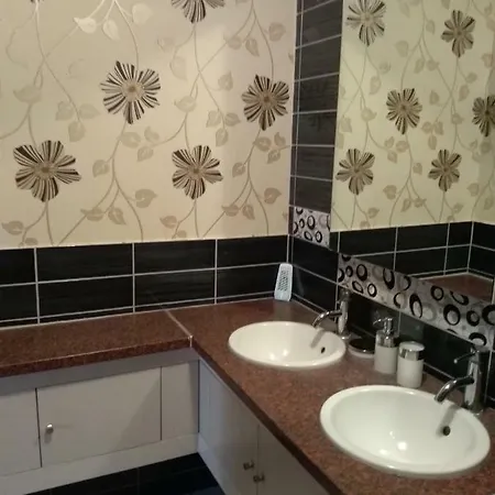 شقة Eva زادار