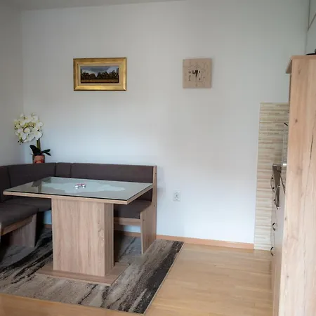 公寓 Eva 扎达尔