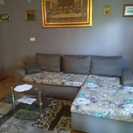 Eva Apartment *